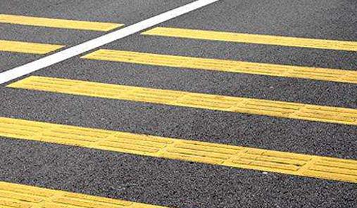 了解振動(dòng)凸起標(biāo)線的作用和特點(diǎn)嗎？看看這4點(diǎn)內(nèi)容！